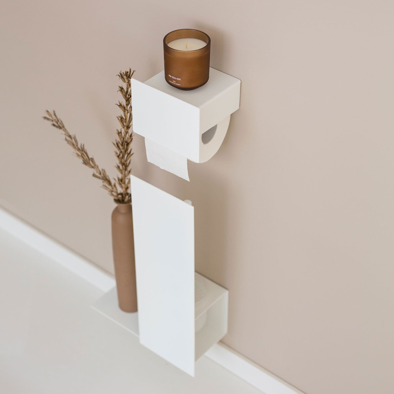 Minimalist toilet set white with no dilling option