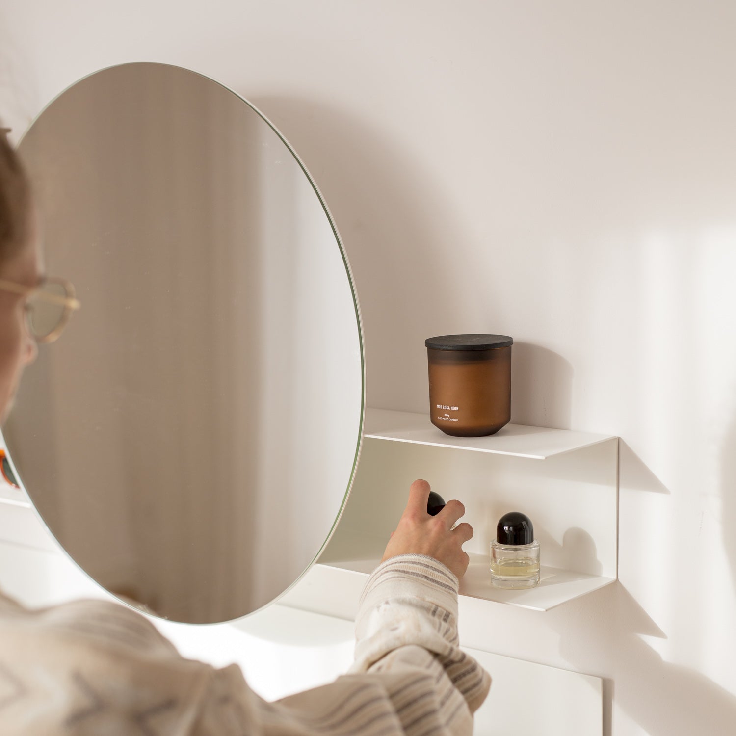 wall mounted opti white round mirror with shelf