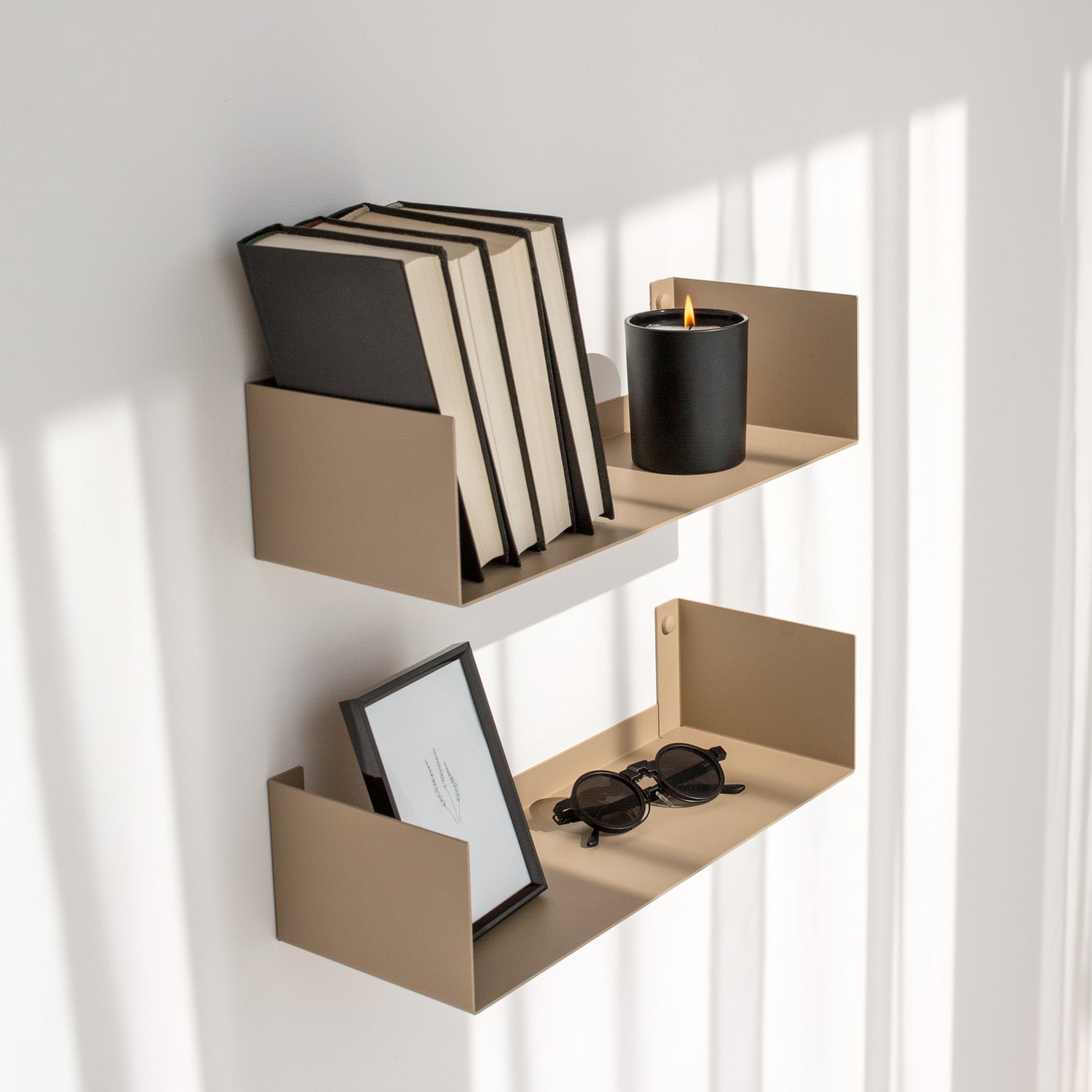 Libra - wall shelf