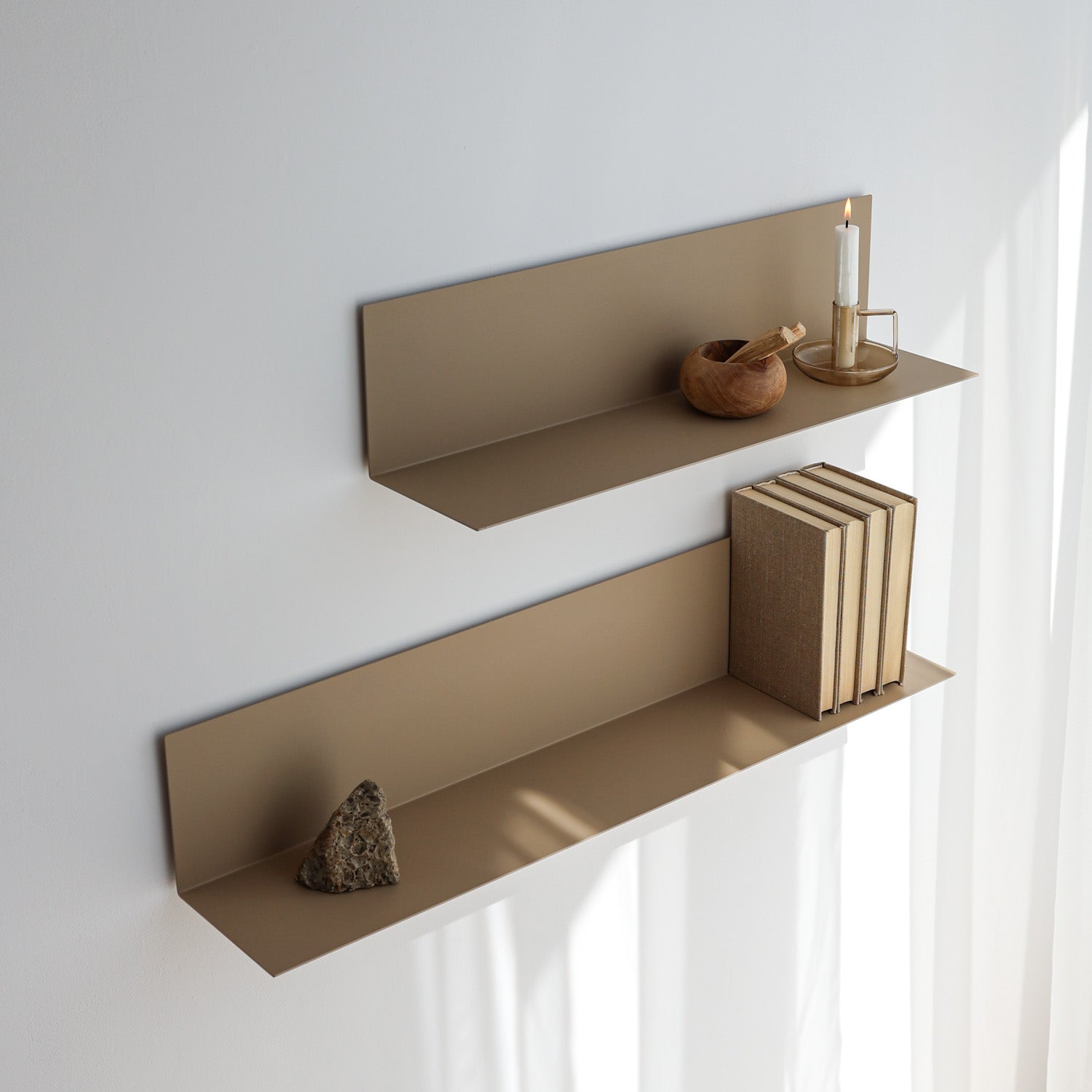 Vega - Mensola da parete minimalista