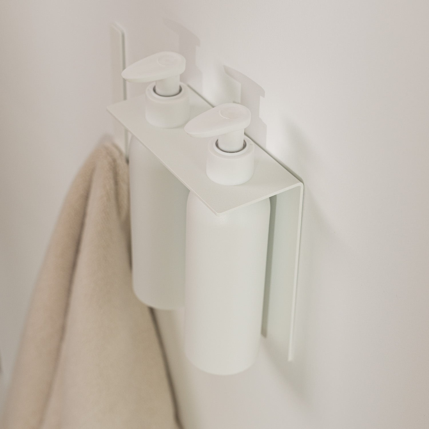 Hygieia - No-Drill Pump Bottle Holder