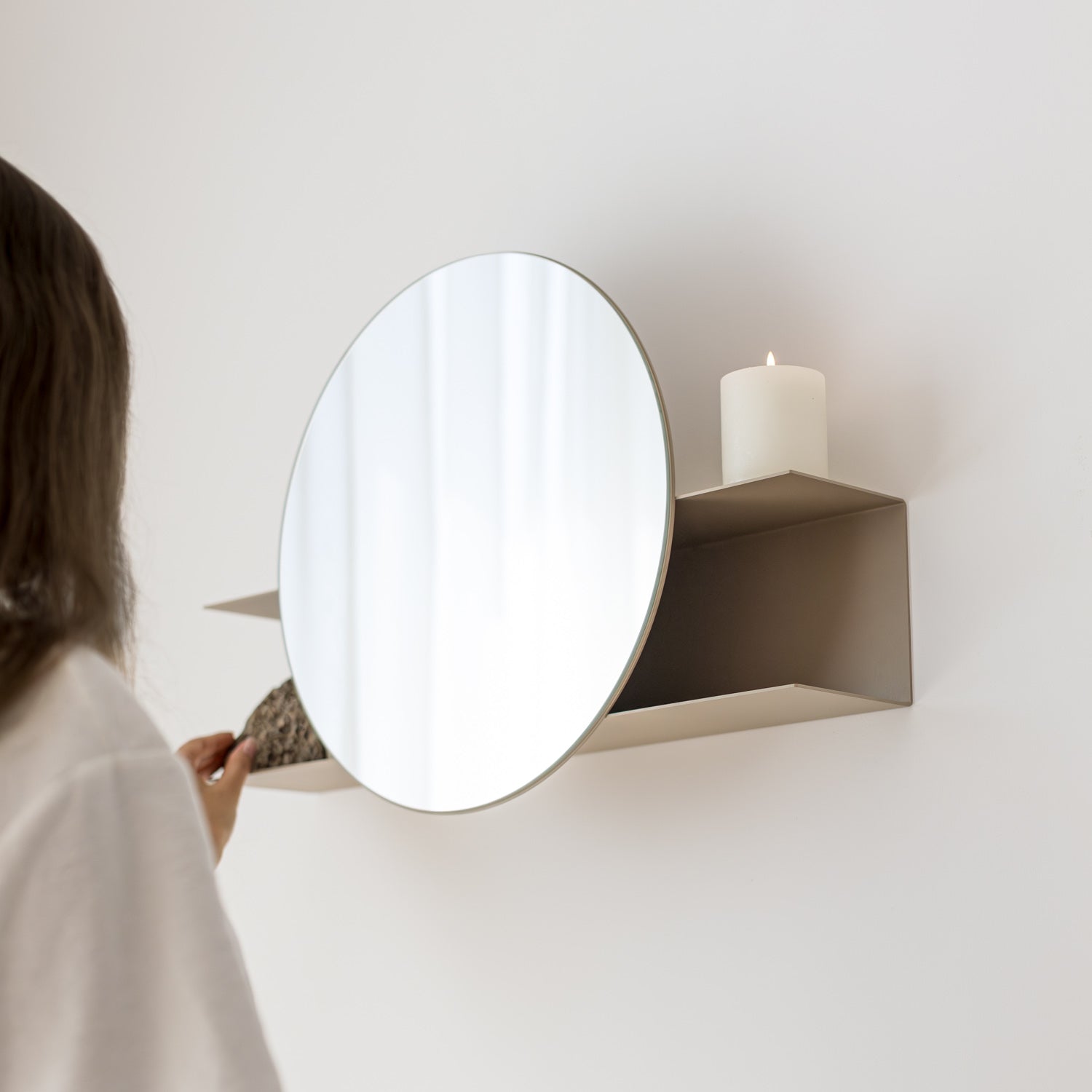 Nemesis - Round Wall Mirror with shelf