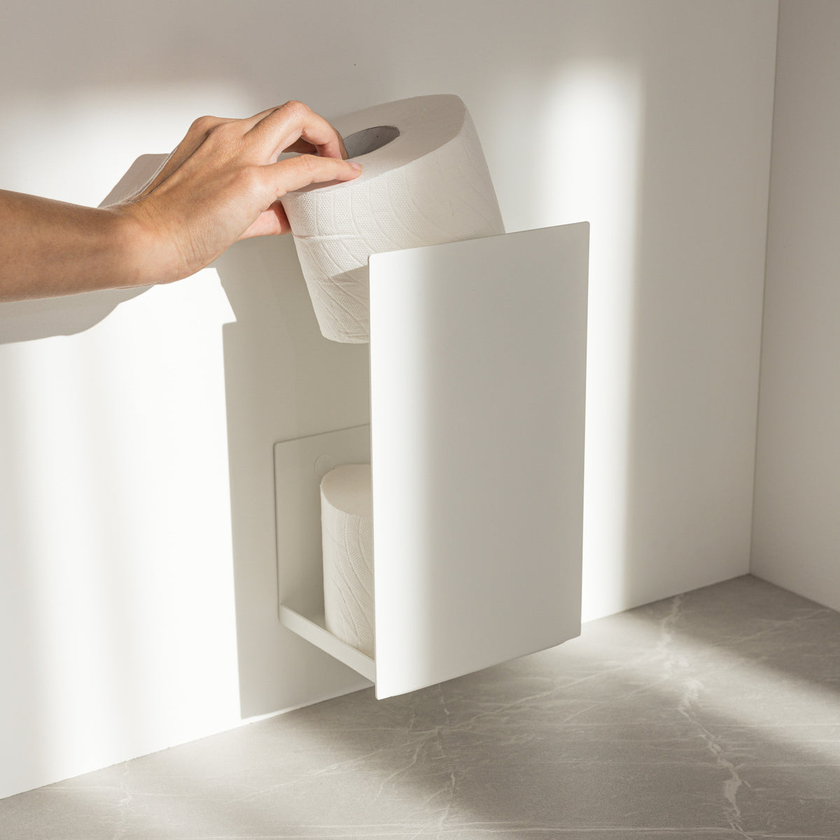 Diana - spare toilet roll holder
