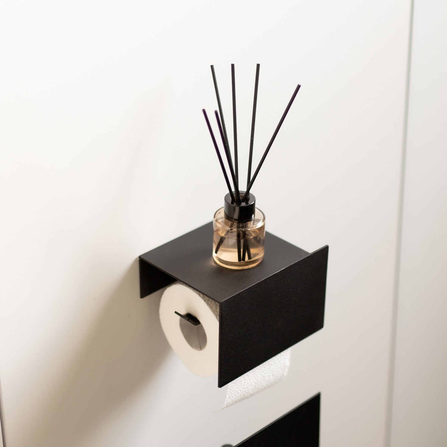 black toilet paper holder with no drilling