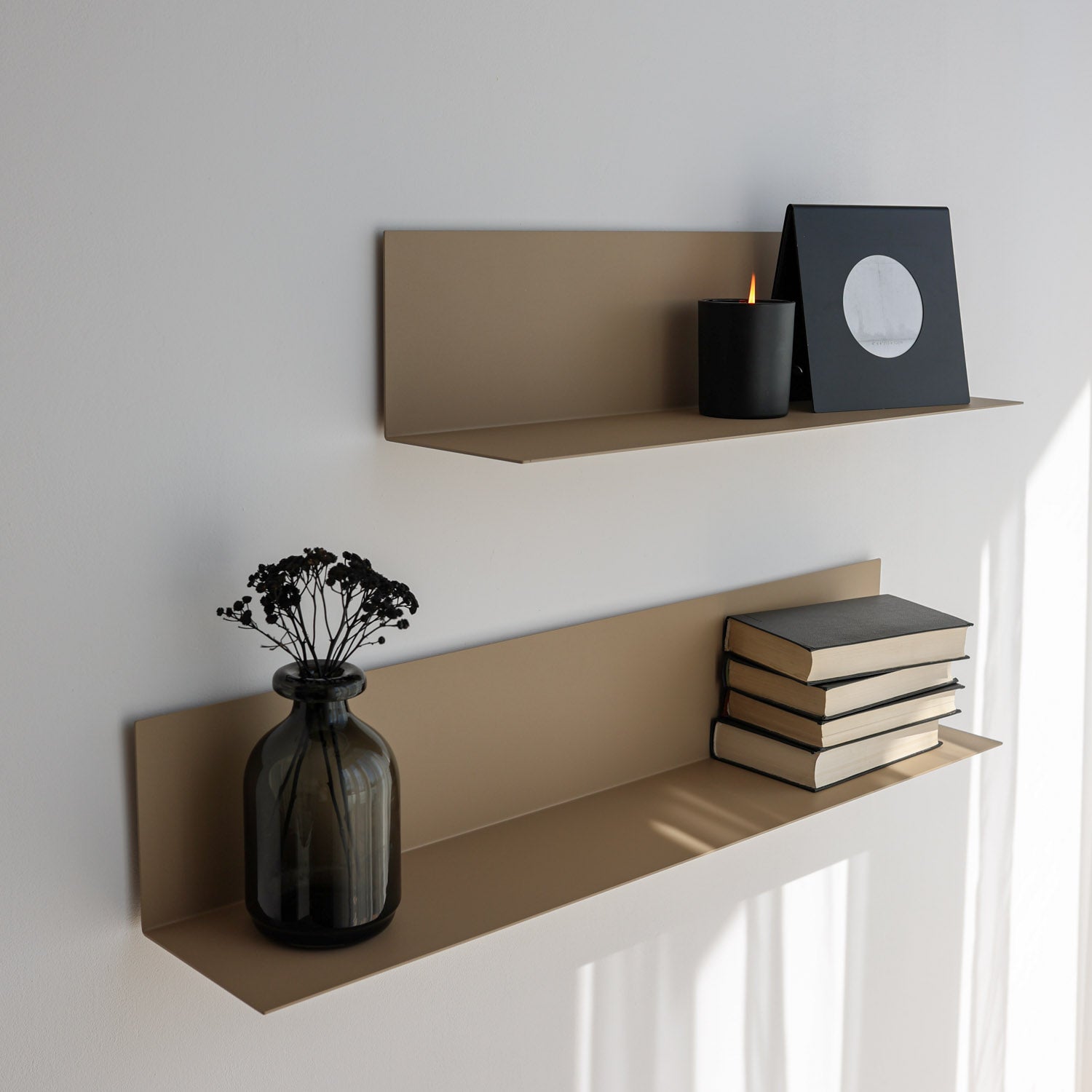 Vega - Mensola da parete minimalista