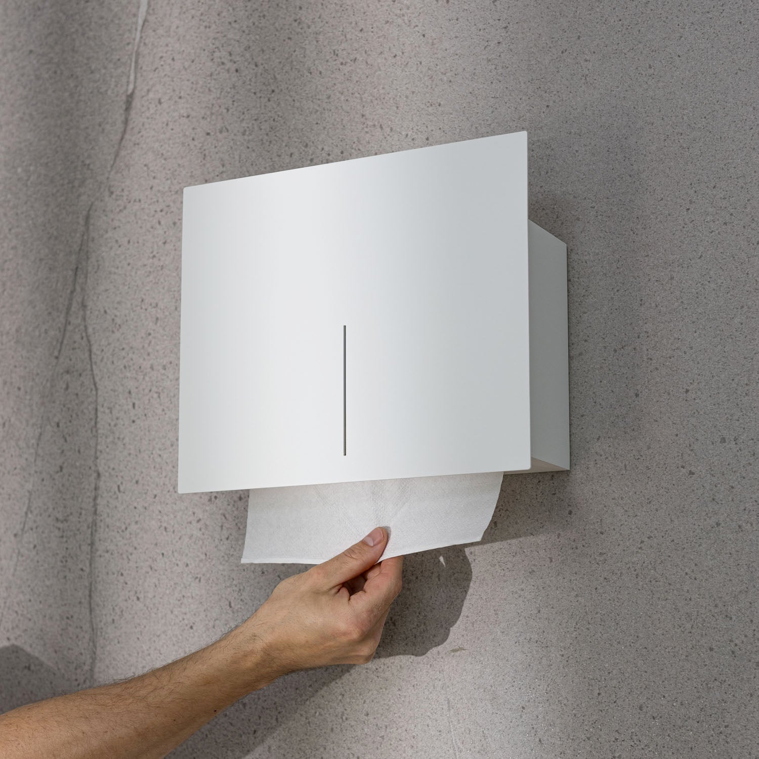 Pandora - paper towel dispenser
