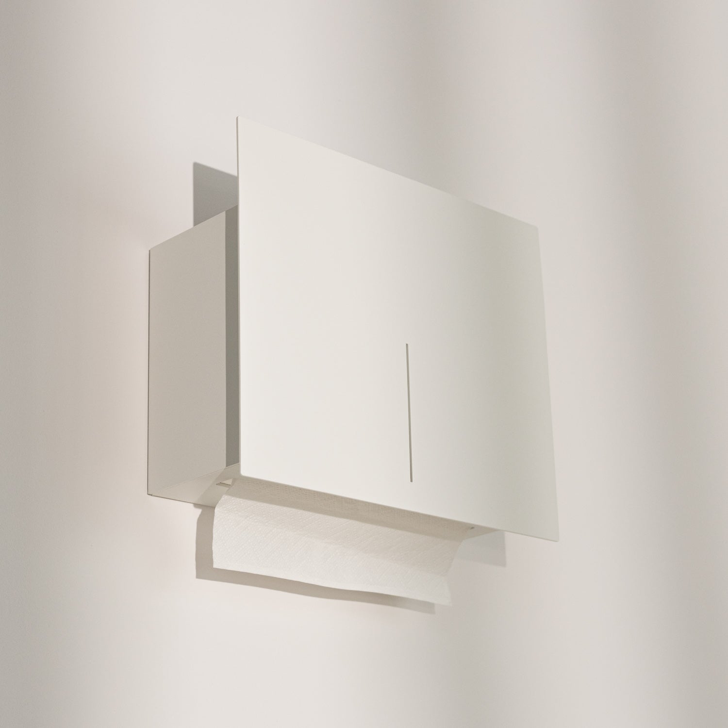 Pandora - paper towel dispenser