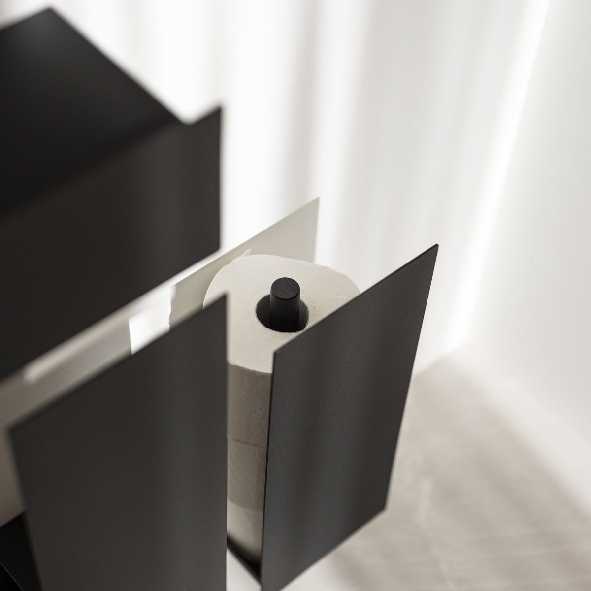 Diana - spare toilet roll holder